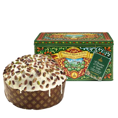 panettone pistacchio dolce gabbana|Dolce and Gabbana.